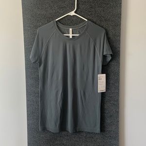 ATHLETA Momentum Tee